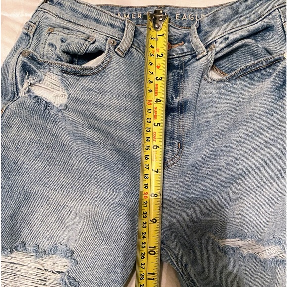 American Eagle size 0 skinny jeans with rips - Picture 9 of 16